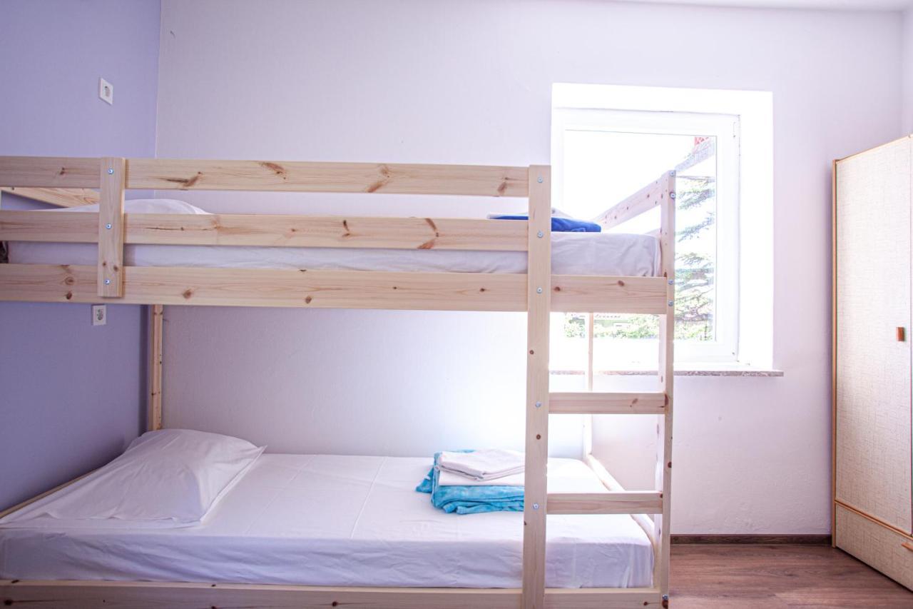 Hostel Trobenta In Oblak بورتوروز المظهر الخارجي الصورة