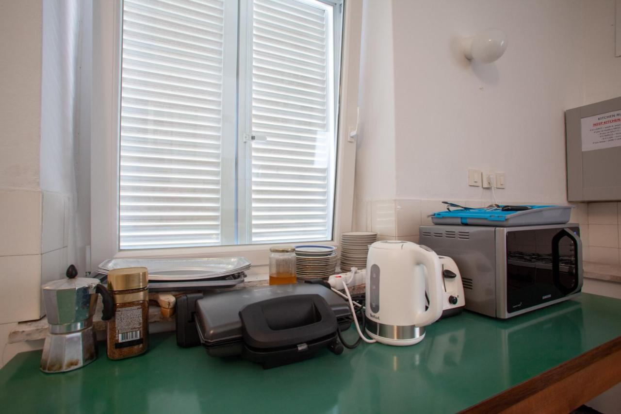 Hostel Trobenta In Oblak بورتوروز المظهر الخارجي الصورة