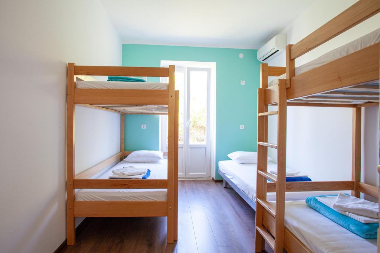 Hostel Trobenta In Oblak بورتوروز المظهر الخارجي الصورة